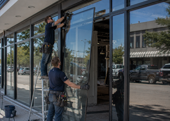 emergency glass replace resized